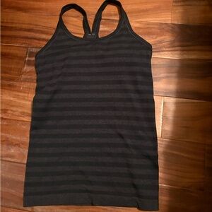 Lululemon Power Y Tank Striped Racerback Yoga Top Size M (1056)